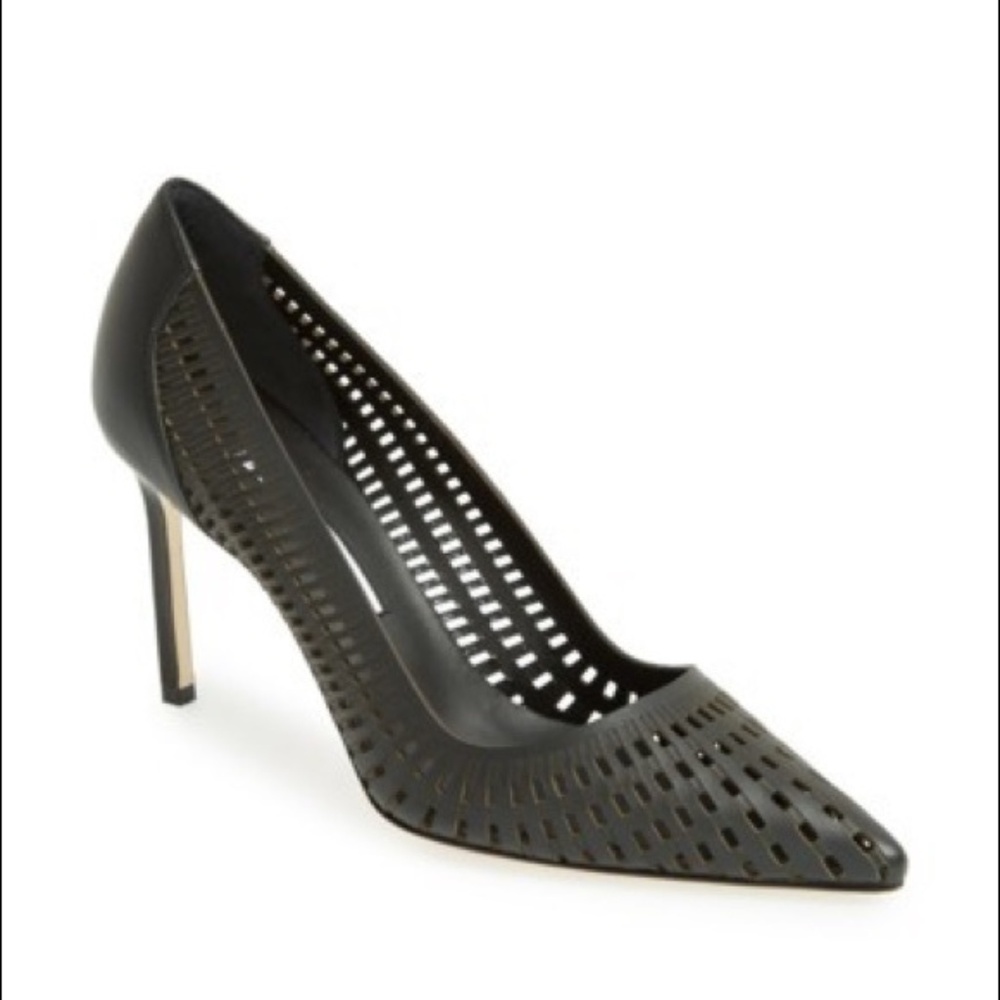 Manolo Blahnik Pussna Cutout Leather Pump